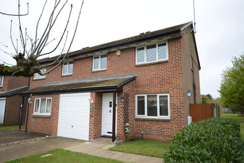 3 bedroom semi-detached house to rent - Markby Way, Lower Earley