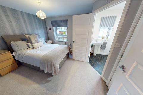 3 bedroom semi-detached house for sale, Addington Close, Stanford-le-Hope, Essex, SS17