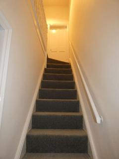 3 bedroom terraced house to rent, Well Street, Newcastle-under-Lyme ST5 1BP