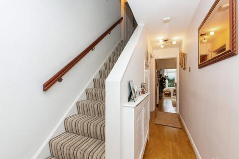 10 Overbrae, Beckenham, BR3 1SX