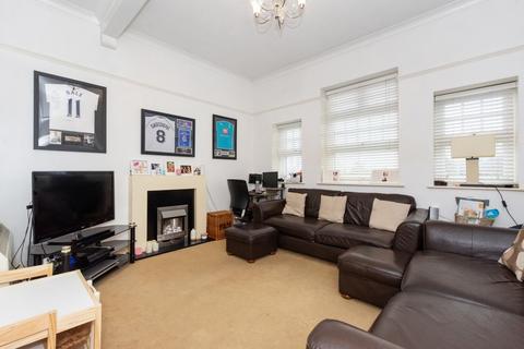 61 Acacia Way, Sidcup, DA15 8WW