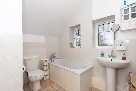 61 Acacia Way, Sidcup, DA15 8WW