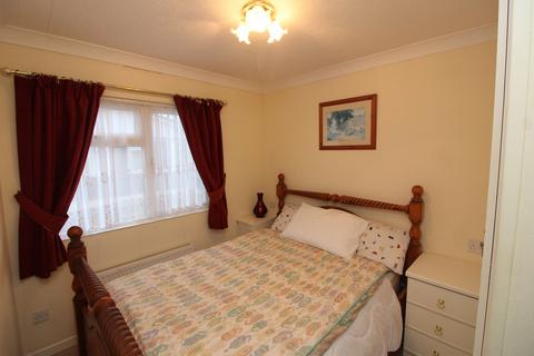 2 bedroom park home for sale - Silver Birch Avenue, Wilstead, Bedford, MK45