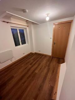 1 bedroom flat to rent, Gunnersbury Lane, London W3