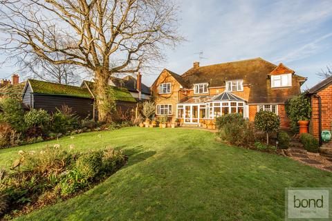 5 bedroom detached house for sale, Mayes Lane, Chelmsford CM3