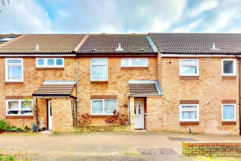 25 Gregory Road, Romford, RM6 5JJ