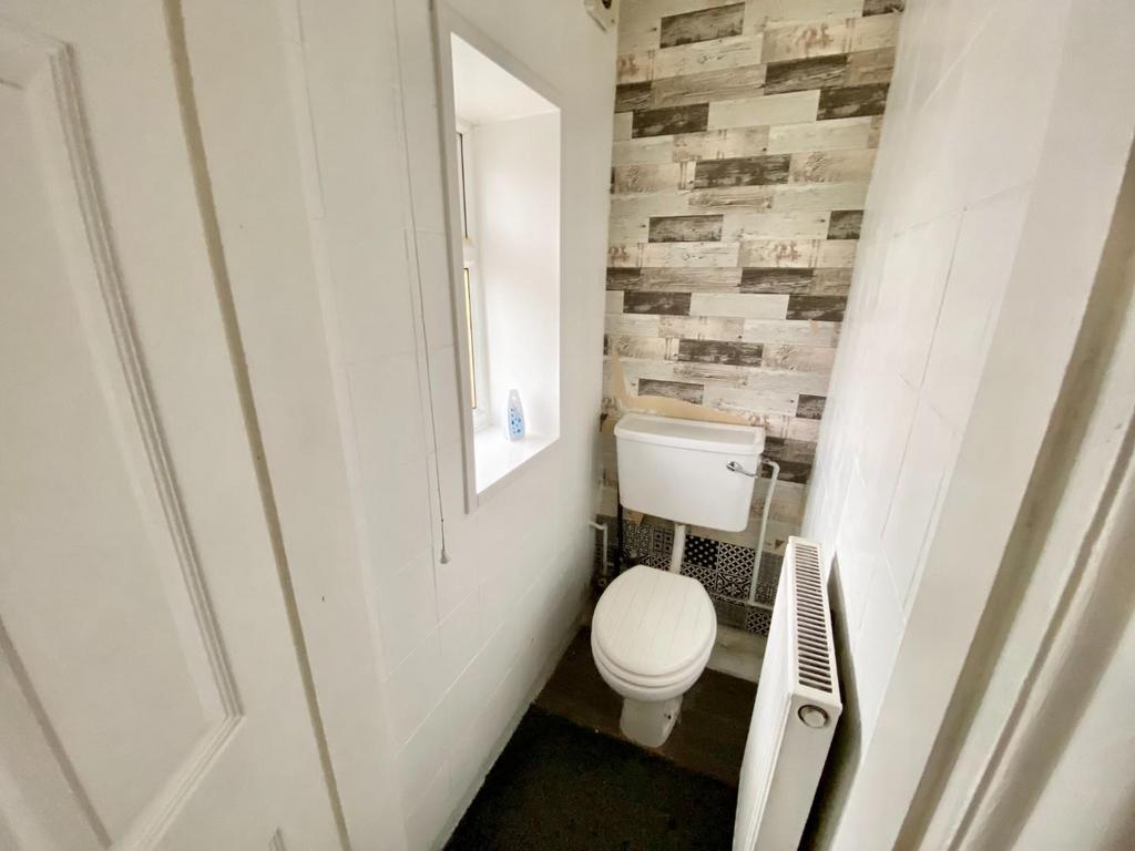 Downstairs wc