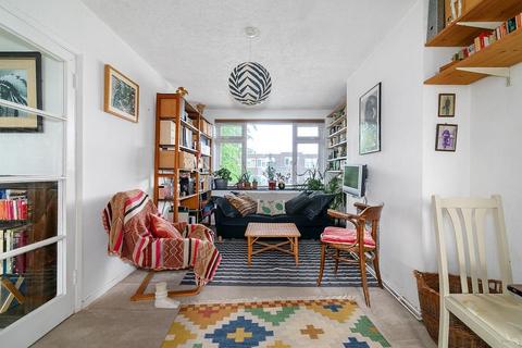 119b Northumberland Park, London, N17 0TL