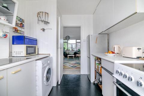 119b Northumberland Park, London, N17 0TL