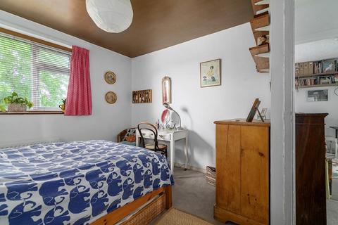 119b Northumberland Park, London, N17 0TL