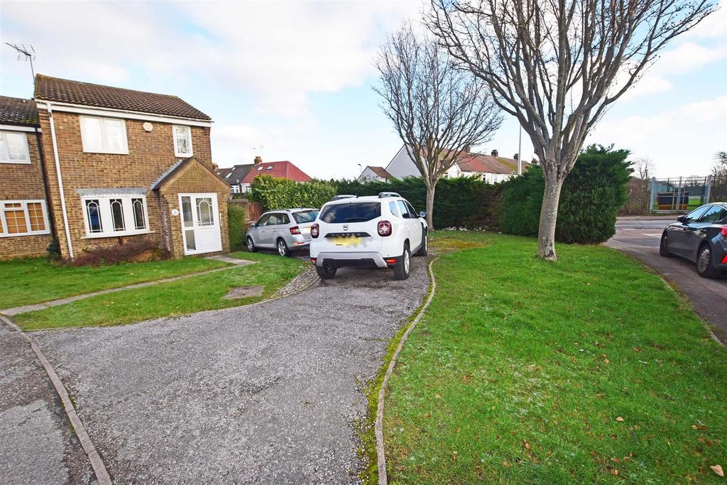 Hanway, Gillingham 3 bed end of terrace house for sale £300,000
