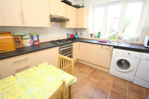 4 bedroom house to rent - Weston Road, Guildford