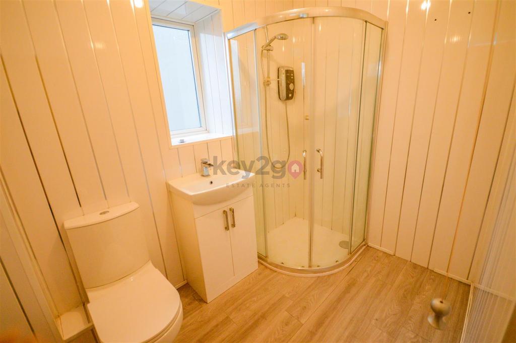Carrwood Road, Renishaw, Sheffield, S21 3 bed semidetached house for