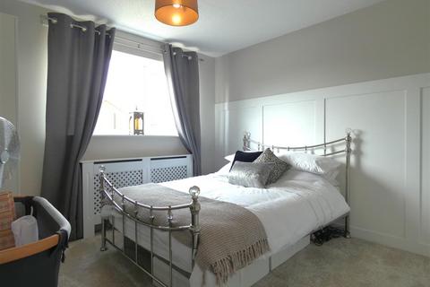 12 Stapleton Close, Bedale, DL8 2UA