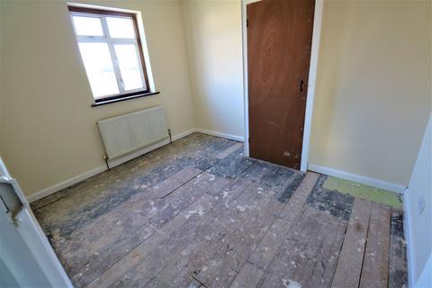 40 First Avenue, Grays, RM20 3JR