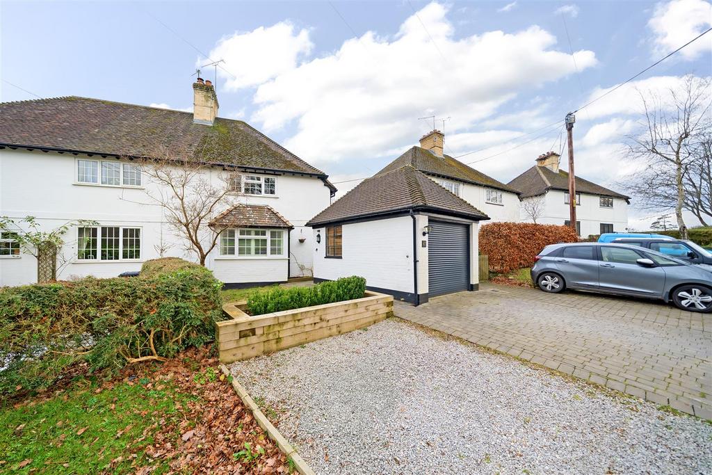 Vann Road, Fernhurst, Haslemere 3 bed house £600,000