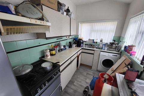 4 bedroom end of terrace house for sale, Chepstow Road, Newport NP19