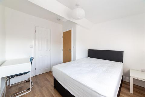 4 bedroom apartment to rent - £140pppw - Queens Road, Jesmond, Newcastle Upon Tyne