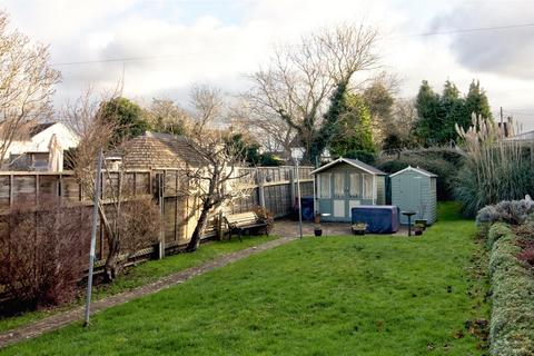 2 bedroom end of terrace house for sale, 4 Newnton Grove, Malmesbury