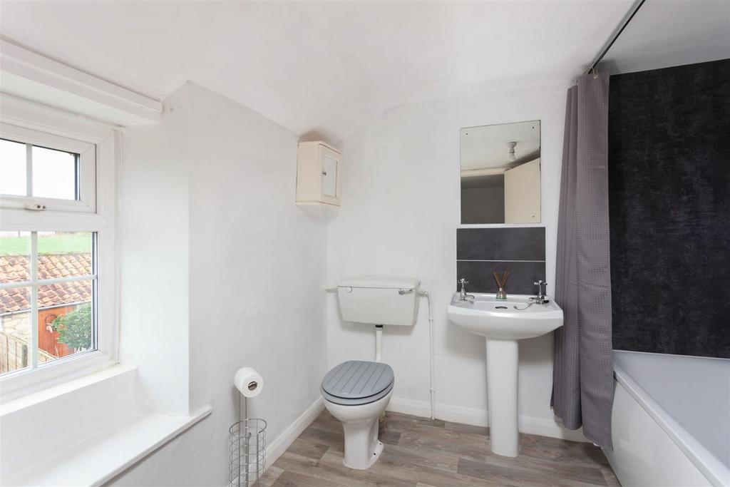 Sharina Cottage-11.jpg