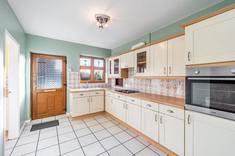 5 bedroom detached bungalow for sale, Old Leake Commonside