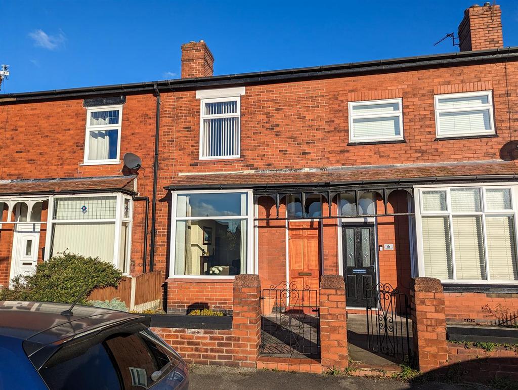 Edale Road, Leigh 2 bed terraced house for sale £140,000