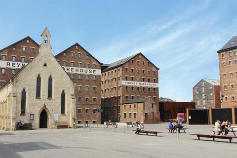 2 bedroom apartment for sale, Vinings Warehouse, Gloucester Docks