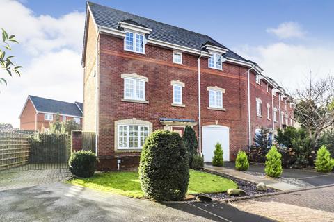4 bedroom townhouse for sale, Bentley Drive, Oswestry