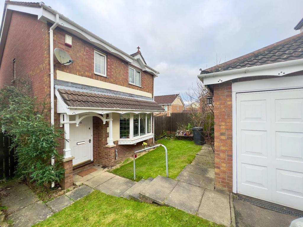 Hedley Court, Bearpark, Durham 4 bed detached house £175,000