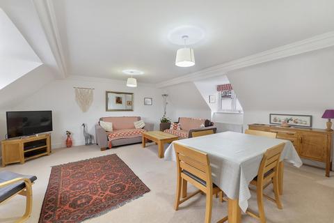 5 Anisa Close, Kings Hill, West Malling, ME19 4EW