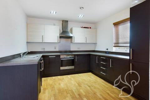 3 bedroom apartment to rent - Sail House, Colchester