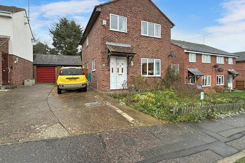 8 Barr Close, Wivenhoe, Colchester, CO7 9RG