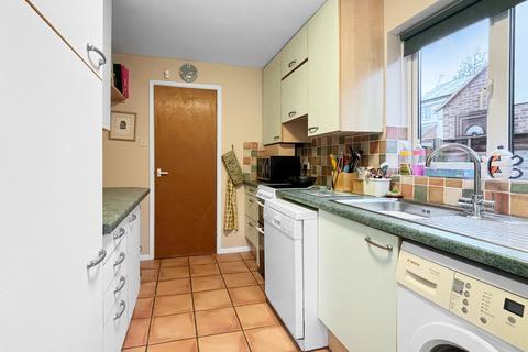 8 Barr Close, Wivenhoe, Colchester, CO7 9RG