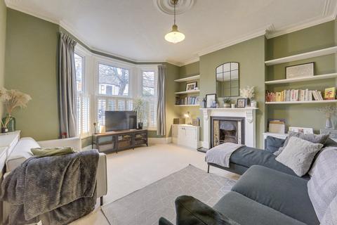 56 Arngask Road, London, SE6 1XU