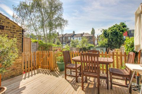 56 Arngask Road, London, SE6 1XU