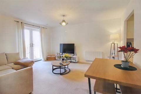 1 bedroom apartment for sale, Quercetum Close, Aylesbury