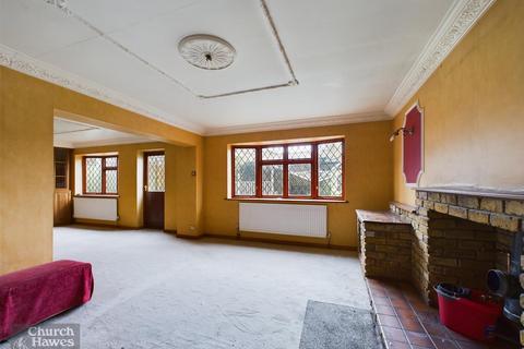 9 Everest Way, Heybridge, Maldon, CM9 4TX