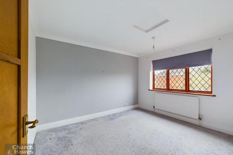 9 Everest Way, Heybridge, Maldon, CM9 4TX