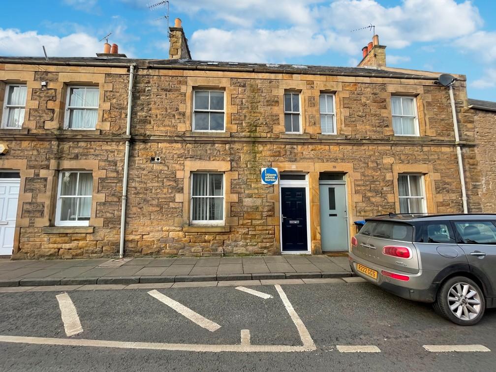 Shedden Park Road, Kelso, TD5 2 bed terraced house for sale £55,000