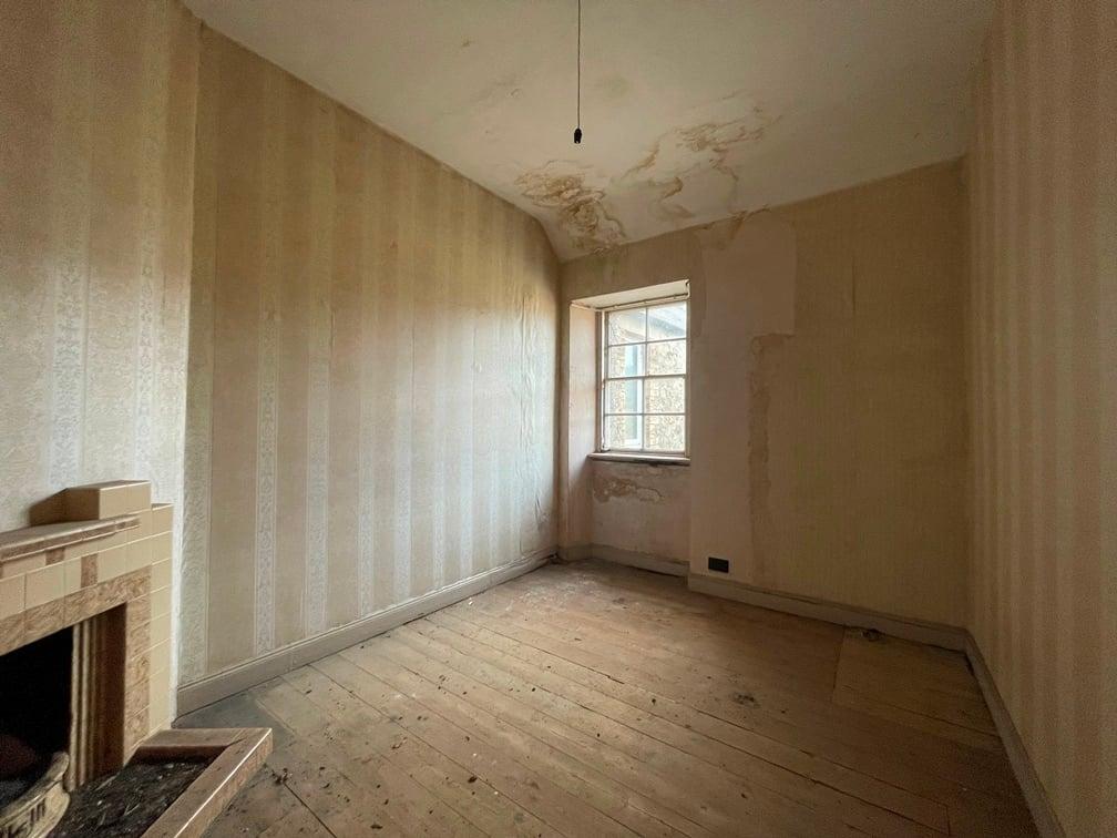 Shedden Park Road, Kelso, TD5 2 bed terraced house for sale £55,000