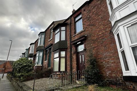7 bedroom terraced house to rent, Alexandria Crescent, Crossgate Moor, Durham
