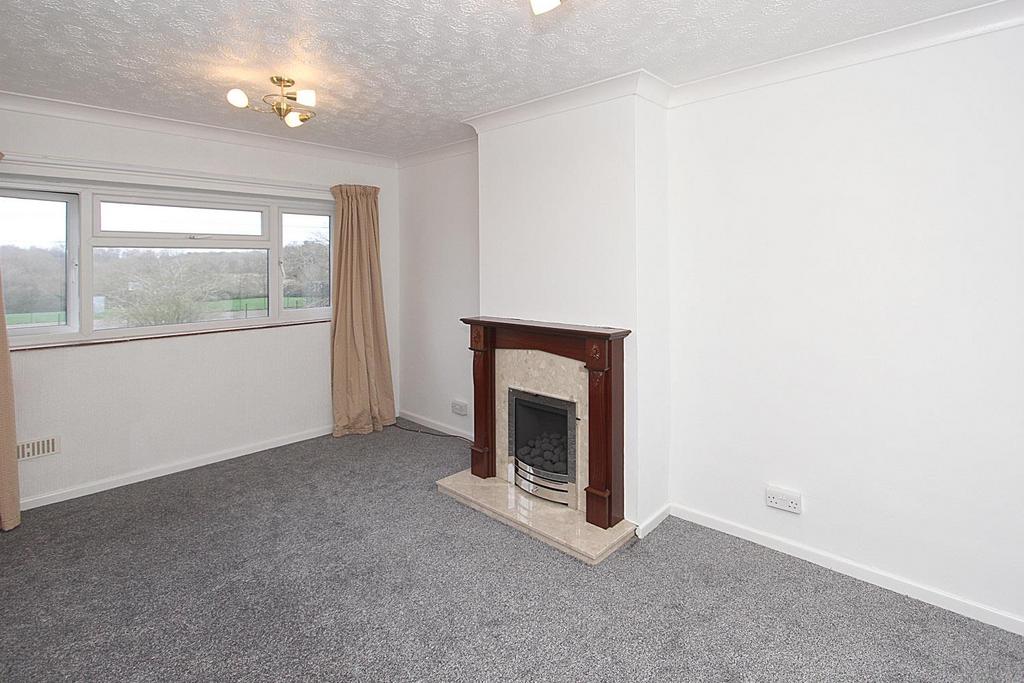 Windmill Crescent, Castlecroft, Wolverhampton 1 bed to rent
