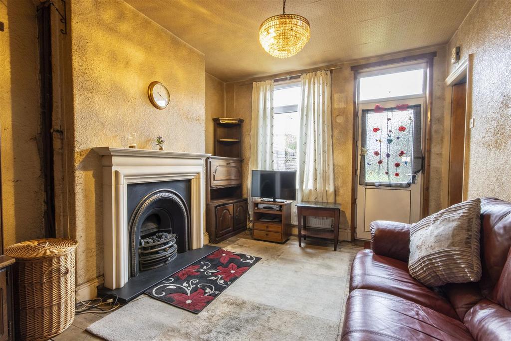 Boythorpe Avenue, Boythorpe, Chesterfield 3 bed semidetached house for