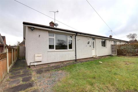 3 bedroom semi-detached bungalow for sale - Somerford Avenue, Crewe