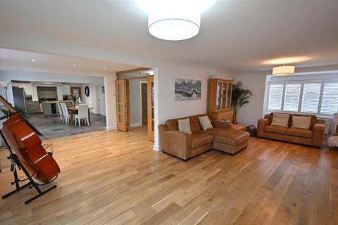 4 bedroom detached house for sale, The Serpentine North, Blundellsands