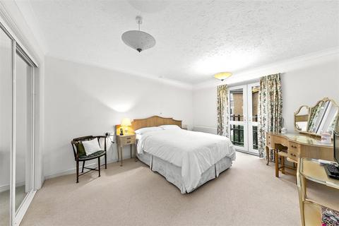 1 bedroom retirement property for sale, Udney Park Road, Teddington