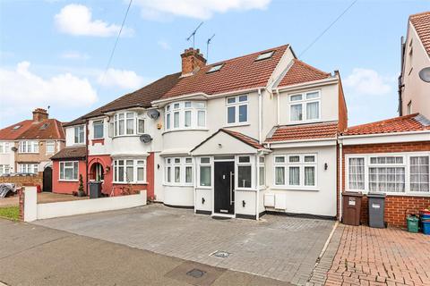 37 Eton Avenue, Hounslow, TW5 0HB