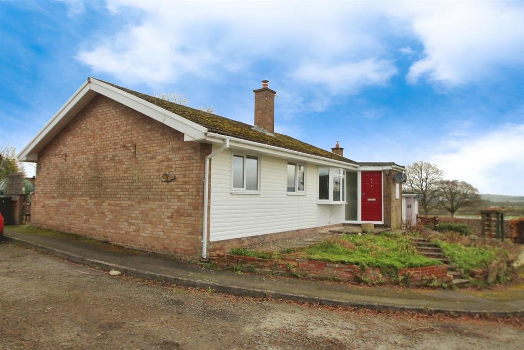 Glen View, Wigmore, Leominster 3 bed semidetached bungalow for sale