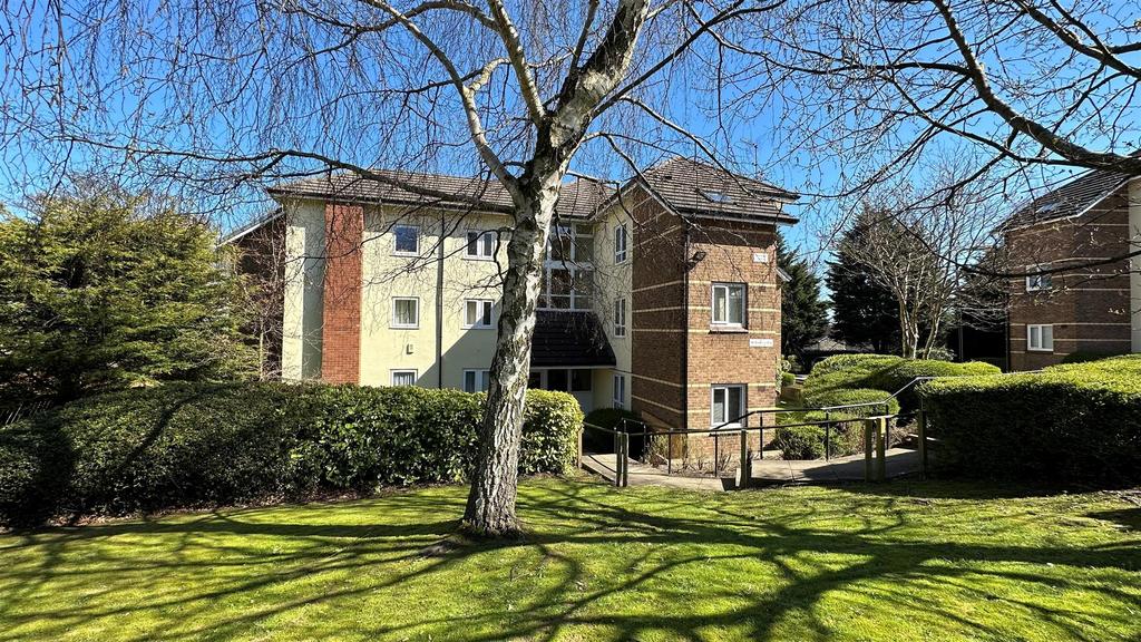 Rowantree Drive, Bradford 1 bed apartment £500 pcm (£115 pw)