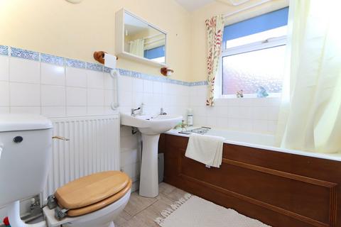 22 Ashdene Close, Kidderminster, DY10 3XB